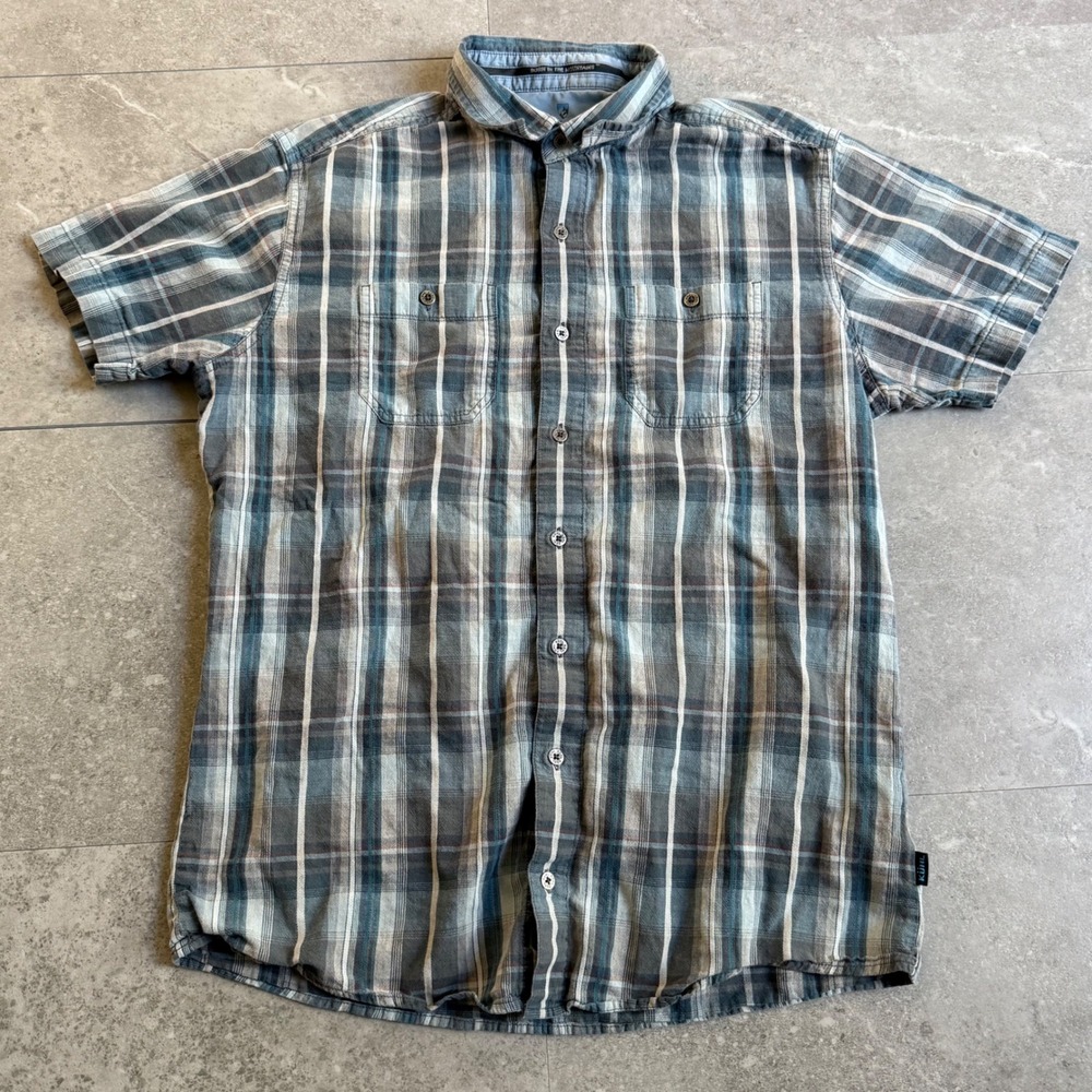 KUHL Plaid Short Sleeve Button Down Shirt